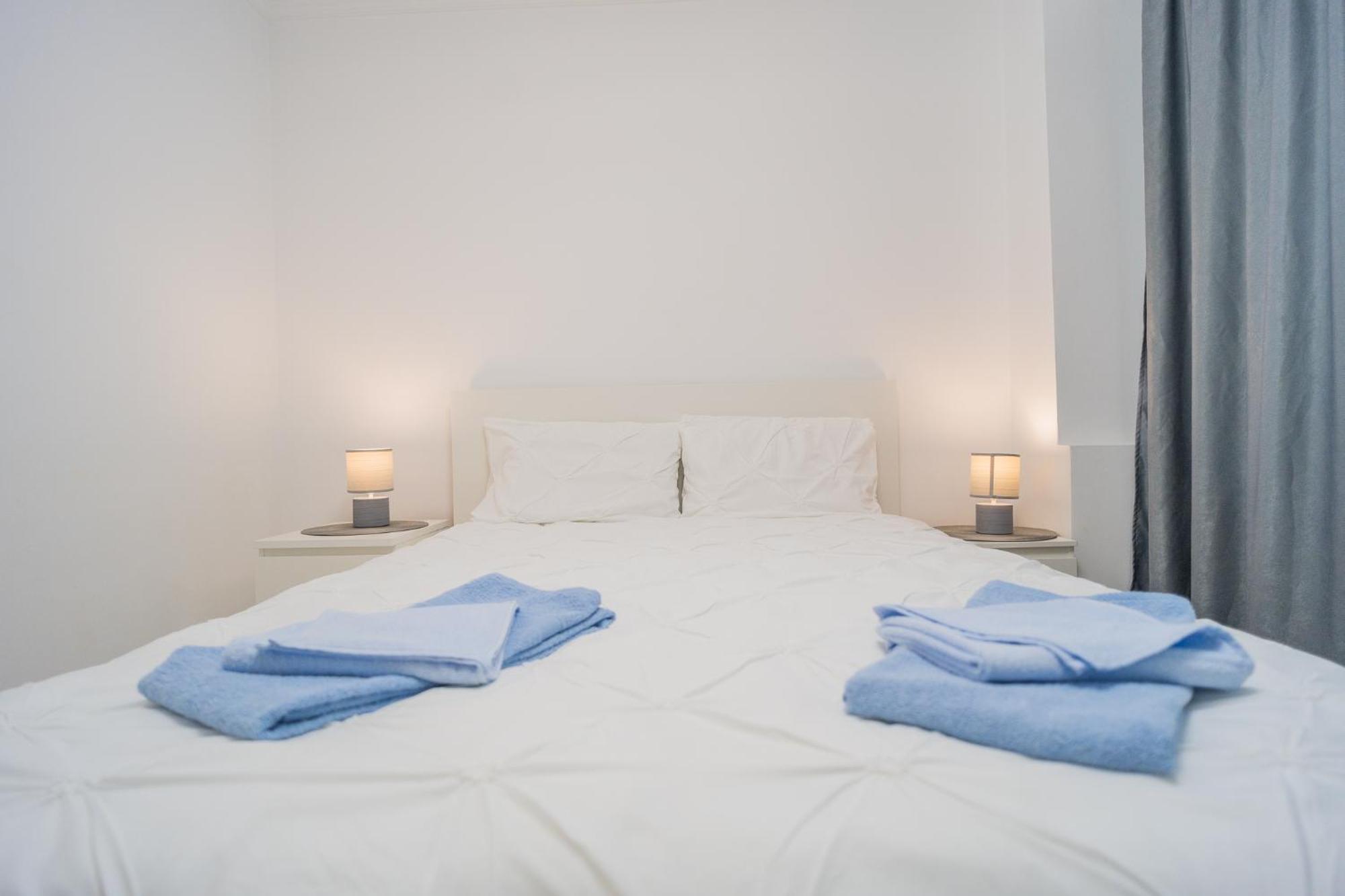 布加勒斯特Luxury 2Br On Decebal Avenue公寓 外观 照片