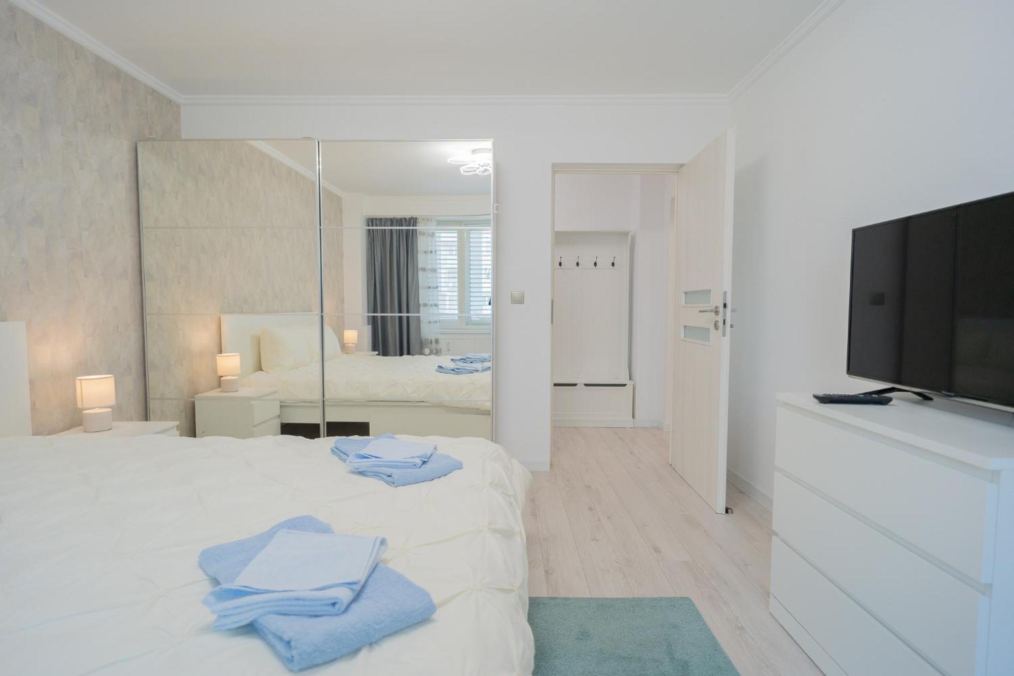 布加勒斯特Luxury 2Br On Decebal Avenue公寓 外观 照片