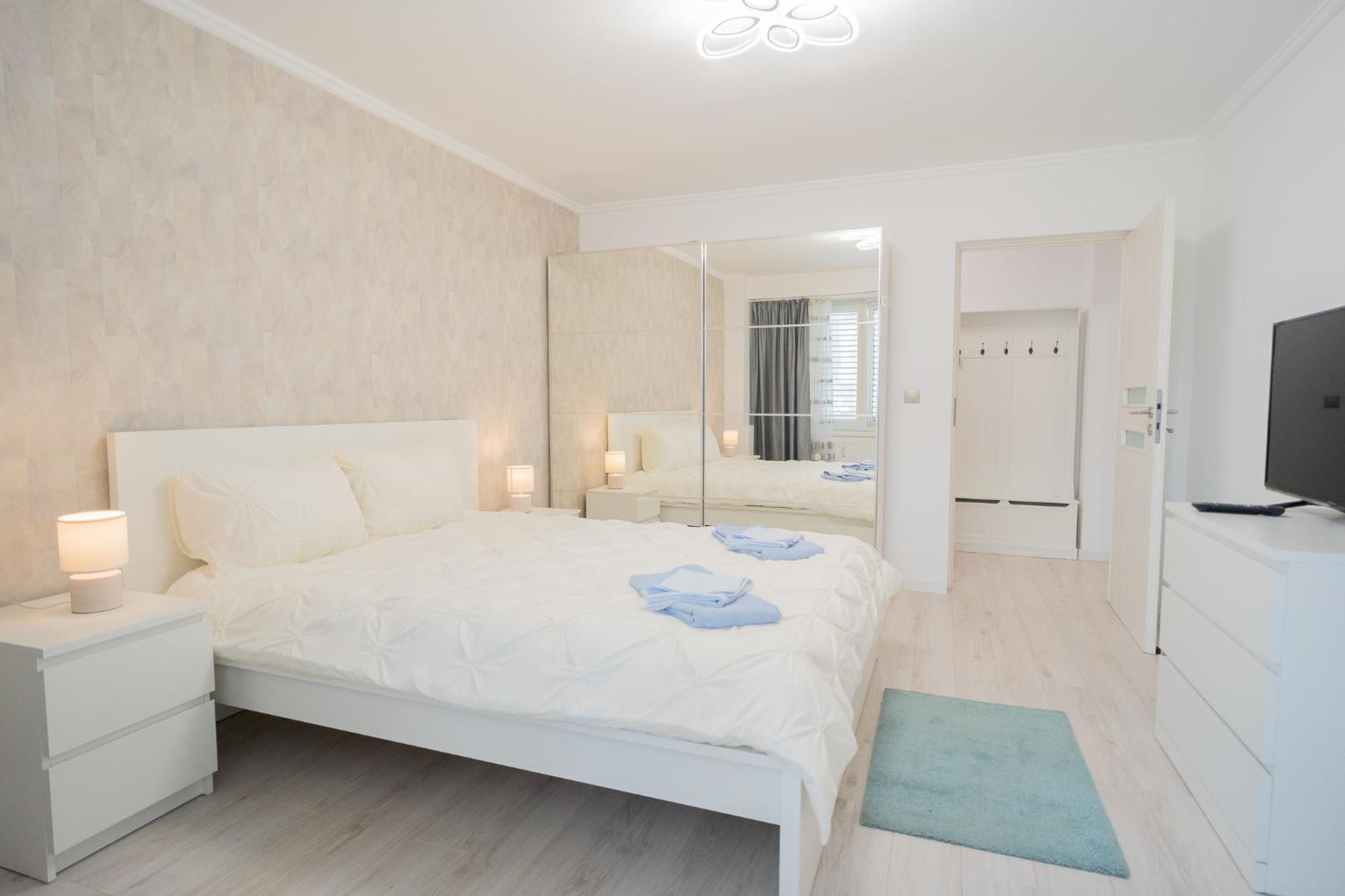 布加勒斯特Luxury 2Br On Decebal Avenue公寓 外观 照片