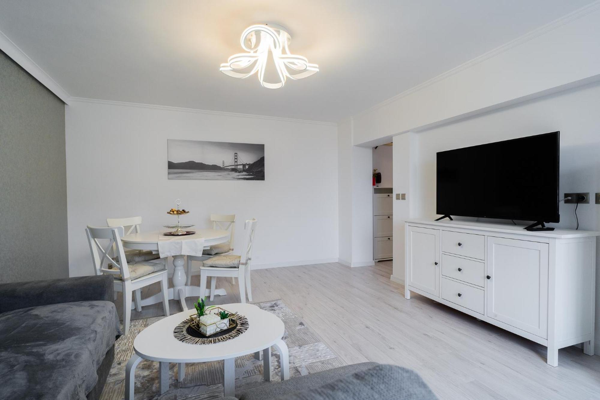 布加勒斯特Luxury 2Br On Decebal Avenue公寓 外观 照片